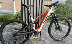 STEVENS E-MTB | STEVENS E-Inseption ED 8.7 Enduro 726 Wh | velomarkt.ch