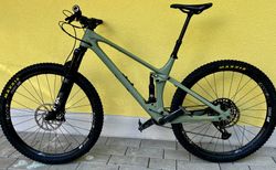 Izzo - YT Trailbike | Izzo CORE 3 Assault Green L | velomarkt.ch