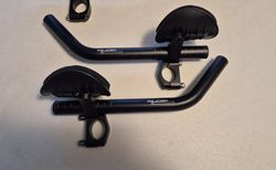 2 Aeroaufsätze XLC mit Standard 31.8 mm Klemmung und Alu Extensions 22 mm kaufen in Zug #2 | velomarkt.ch