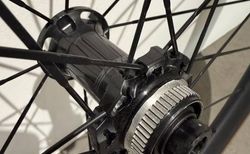 Neuwertiger Shimano Dura-Ace C60 Carbon Laufradsatz kaufen in Zürich #2 | velomarkt.ch