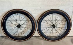 Neuwertiger Shimano Dura-Ace C60 Carbon Laufradsatz | Premium Radsatz mit 60mm Carbonfelge - max 90km | velomarkt.ch
