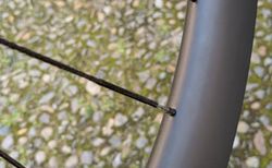 Gravel Laufradsatz Tailwind AR32 mit Berd Speichen neu kaufen in Zürich #3 | velomarkt.ch