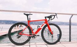 3T Strada Team Red | SRAM Red AXS 1x12 | Carbon | Gr. M / 54 | Schnell, aero, leicht und gebaut für Tempo | velomarkt.ch