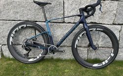 Mondraker Arid - nur halbes Jahr gefahren | Neue Laufräder - Sram Force XPLR 13-fach | velomarkt.ch