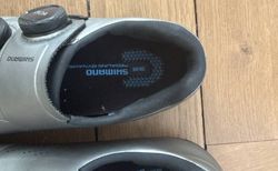 Shimano XC702 Damen MTB-/Gravelschuhe, Gr. 38 inkl. SPD-Cleats – sehr guter Zustand kaufen in Bâle-Ville #3 | velomarkt.ch