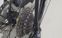 Canyon Endurace CF SL Disc 8.0 Aero Di2 | Gr. L | Carbon Felgen kaufen in Bâle-Campagne #4 | velomarkt.ch