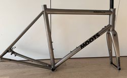 Moots Vamoots DR Gr. 58 mit Moots Carbongabel | Schöner Titanrahmen mit Gabel paint to match | velomarkt.ch