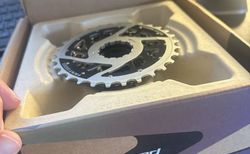 Fabrikneue SRAM CS XG-1290 Red 12-fach & neue Kette gratis | SRAM RED Kassette 10-30 | velomarkt.ch