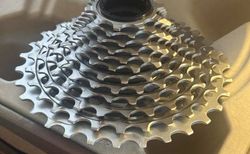 Fabrikneue SRAM CS XG-1290 Red 12-fach &amp; neue Kette gratis kaufen in Zurich #3 | velomarkt.ch