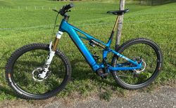 Cube Stereo Hybrid 144 Actionteam 800 | Fast neuwertiges Carbon E-MTB mit Top-Ausstattung | velomarkt.ch