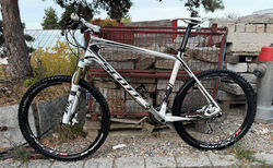 Scott Scale 20 | Schnelles Carbon Hardtail, Fox 100mm, Shimano XT | velomarkt.ch