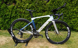 Elves Falath EVO+ | silber, blau, 46 cm / 18" (S), Sram Red E1 axs | velomarkt.ch
