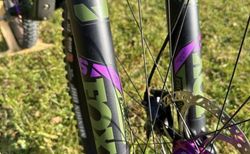 Pivot Switchblade Custom Aufbau Gr. M kaufen in Saint-Gall #5 | velomarkt.ch