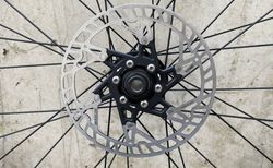 Günstiger 700C Gravel Laufradsatz kaufen in Solothurn #5 | velomarkt.ch