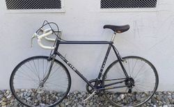 Cilo Vintage Rennrad, Shimano 600, Columbus Stahlrahmen | Vintage Cilo Rennrad | velomarkt.ch