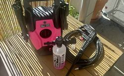 Muc Off - Pressure Washer Starter Kit + 30L Dry Bag | Muc Off - Pressure Washer Starter Kit + 30L Dry Ba | velomarkt.ch