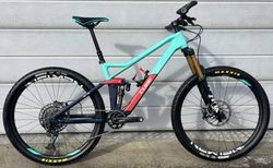 Cube STING WS 140 HPC SL 27.5 | So gut wie NEU | velomarkt.ch