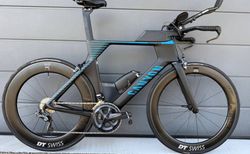 Canyon Speedmax CF 8.0 Di2 (Gr. L) - Triathlon-Zeitfahrrad | Canyon Speedmax CF 8.0 Di2 (Gr. L) | velomarkt.ch