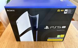 PlayStation 5 Pro 2TB mit Laufwerk OVP NEW | PlayStation 5 Pro 2TB mit Laufwerk OVP NEW | velomarkt.ch