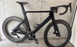 Canyon Aeroad CF SLX 8 – Shimano Ultegra Di2 | Jahrgang 2024, einwandfreier Zustand, top gepflegt | velomarkt.ch