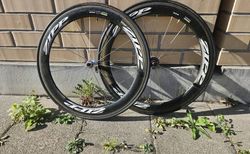 Zipp Laufräder 404 für Felgenbremsen | Aero Laufräder im Guter Zustand | velomarkt.ch