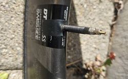 DT Swiss 1100 Arc 55mm Vorderrad (Felgenbremsen) kaufen in Zurich #2 | velomarkt.ch