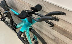 Bianchi Aquila 2025 RC TTTri Bike SRAM FORCE kaufen in Bern #4 | velomarkt.ch