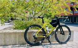 Canyon CF SL-7 + Ergänzungen/Additionspa | Praktisch neues Fahrrad,weniger als 360km gefahren | velomarkt.ch