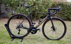 Orbea Orca M20i LTD PWR MYO | leichtes Bergrad 7.7 KG inkl. Pedale | velomarkt.ch