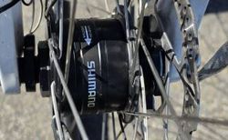 City Bike weiss, XT Komponenten, Shimano Nabendynamo kaufen in Zurich #3 | velomarkt.ch