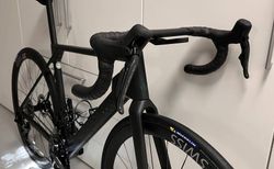 Canyon Ultimate CFR DI2 neu und ungefahren in Grösse M | Neues Ultimate mit 6.7kg mit Powermeter | velomarkt.ch