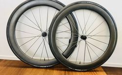 High End Carbon Laufradsatz 50 mm | nur 1140 g | Sehr leicht | velomarkt.ch