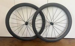 High End Carbon Laufradsatz 50 mm | nur 1140 g | Kaum gefahren, sehr leicht | velomarkt.ch