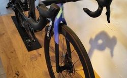 Rose XLITE UNLTD Red eTap AXS M plasmacloud | 232659002 | velomarkt.ch