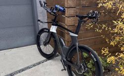 Cervélo P5 Disc Triathlon / TT Bike – Tetsuo Masamune Cockpit, Swiss Side Hadron Ultimate 2 Wheels kaufen in Vaud #2 | velomarkt.ch