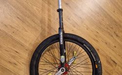 Qu-Ax 20" Einrad | robust, gebraucht aber leider länger nicht mehr. | velomarkt.ch