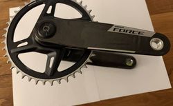 SRAM FORCE XPLR AXS Kurbelgarnitur | DUB Wide | 1x12/13-fach | E1 - 42 Zähne | inkl. AXS-Powermeter | velomarkt.ch