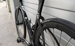 Pinarello Dogma F MY2023 Grösse 59.5 Rahmenset kaufen in Basel-Landschaft #4 | velomarkt.ch