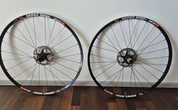 Stan's NoTubes Iron Cross Pro Disc Laufradsatz – Cyclocross & Gravel | Stan's NoTubes Iron Cross Pro Laufradsatz | velomarkt.ch