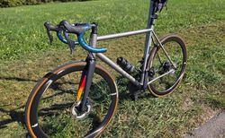 Curve Belgie Titan Rennvelo | Titan Frame und Custom Gabel: Race - Ride - Seek | velomarkt.ch