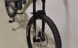 Canyon Spectral CF 27.5 (2023) - Grösse M – viele Upgrades - 13.5kg kaufen in Soleure #3 | velomarkt.ch