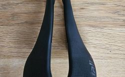 Selle-Italia SLR Superflow Sattel, neu | 130mm, idmatch S3  197gr. | velomarkt.ch