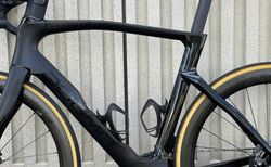 Pinarello Dogma F Disc Black on Black 57.5 kaufen in Argovie #3 | velomarkt.ch