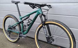 Specialized Epic Expert | Grösse M | velomarkt.ch