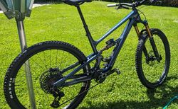 YT Jeffsy Core 4 Grösse L | 150mm, fast nicht gefahren | velomarkt.ch