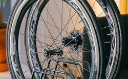 Laufradsatz Shimano Dura-Ace C60 Carbon | Carbon Laufräder + Continental Sprinter 25mm | velomarkt.ch