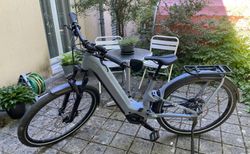 Cube Kathmandu Hybrid ONE11 HPC Pro 800 – Carbon – Bosch CX – nur 992 km | Das E-Bike für City, Kies- und Scotterstrassen | velomarkt.ch
