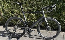 Thömus Sliker Pro Ultimate – Shimano Dura-Ace Di2 – Rahmengrösse 60 (Sehr guter Zustand) | Thömus Sliker Pro Ultimate – Shimano Dura-Ace Di2 | velomarkt.ch