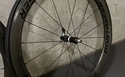 Bontrager Aeolus 5 Carbon-Laufradsatz – Felgenbremsen | Ich verkaufe meinen Bontrager Aeolus 5 Carbon-Lauf | velomarkt.ch
