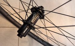 SPECIALZED TRAVERSE SL 29" 6B REAR XD / Shimano CARB/BLK 70% Off kaufen in Ticino #5 | velomarkt.ch
